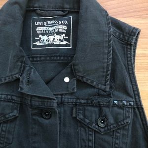 LEVI DENIM VEST